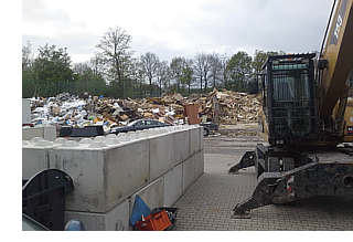 Entsorgungsfachbetrieb BIR Bremer recycling | Hier  entsorgen wir die Reste von Haushaltsauflösungen und Entrümpelungen